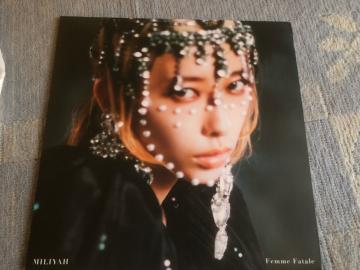 !A!~/Femme Fatale/CD{DVD