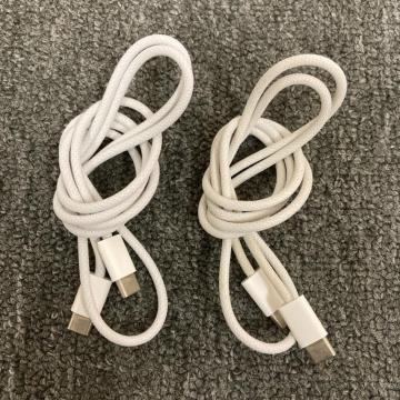 ���� �����i Apple �A�b�v�� �҂ݍ��ݎ� �P�[�u�� TYPE-C 2�{