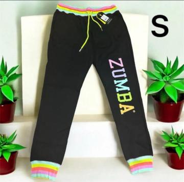 �E�G�X�g�S���@�R�t���@Zumba�̃��S�ۗ��u���b�N�̃W���K�[�p���c S�^�O�t��