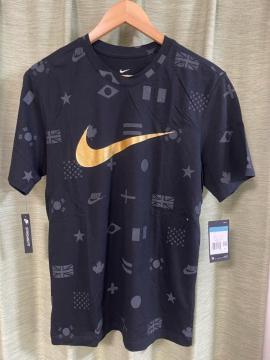 NIKE THE NIKE TEE ����T�V���c M �u���b�N ���� �^�O�t�� �i�C�L T�V���c ���S�v�����g NIKE �u���b�N