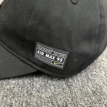 ���� NIKE �i�C�L �L�b�Y �L���b�v �X�q AIR MAX 95 Child