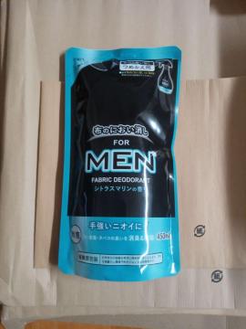 �z�̂������� FOR MEN FABRIC DEODORANT �V�g���X�}�����̍��� �߂����p 450mL