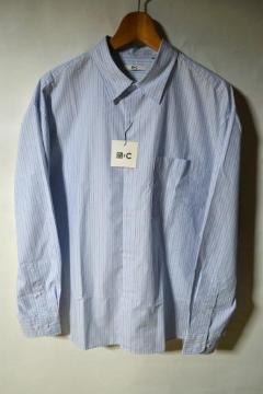 Vi UNIQLO C jNC u[hI[o[TCYVc XgCv  u[ XL Y LC gp 