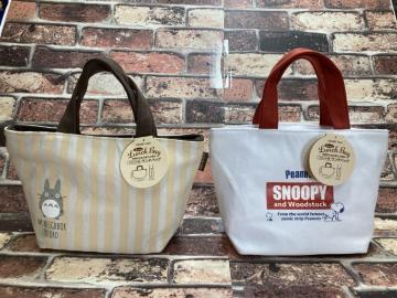 送料無料!【スケーター】スヌーピー&トトロ 可愛い新柄!ミニ手提げバッグ(スヌーピー)1個1870円が