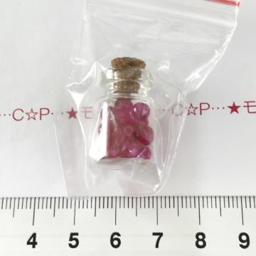 29*クラックガラスビーズ入り ガラスの小瓶 蓋接着なし 22