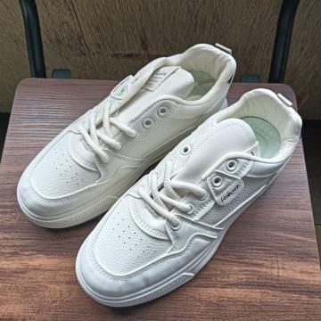 Vi 23.5cm fB[X Xj[J[ zCg V[Y C JWA