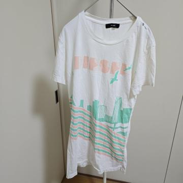 DIESEL �f�B�[�[���@�O���t�B�b�N�v�����g T�V���c