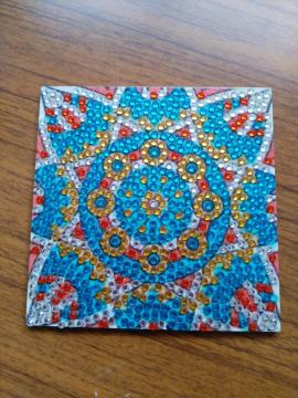 �_�C�������h�A�[�g���ԙ�䶗����̃R�[�X�^�[(�l�p)�A