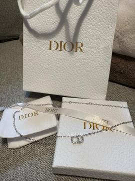 dior fBI[@Vo[lbNXbL