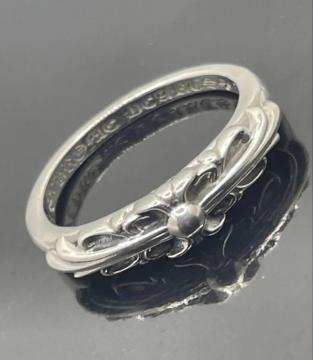 Chrome Hearts �t���[�����N���X�����O �V���o�[�A�N�Z�T���[ �w�� 17��
