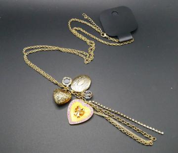 �V�i �A���e�B�[�N�� ���{���n�[�g�ƃ��P�b�g�̃����O�l�b�N���X�@���g���@�N���V�J���@���B���e�[�W�@���B�N�g���A���@�S�V�b�N