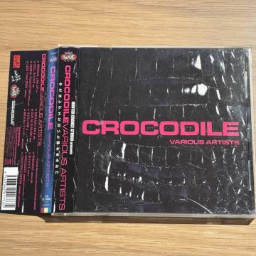 �yCROCODILE�zAUCD-001