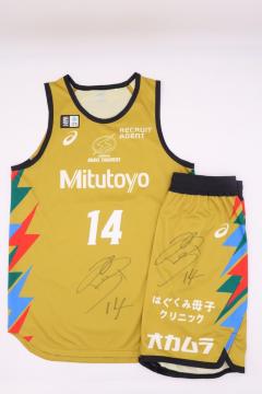 #14 q NI gpEMTCXyVjtH[(B)