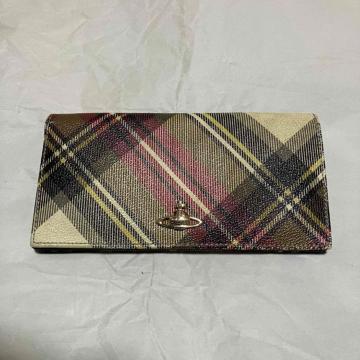 y100~X^[gzyVivienne Westwood / BBAEGXgEbhz z `FbN