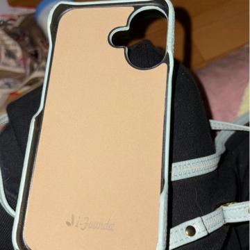 �X�}�z�P�[�XiPhone16