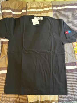 PLAY COMME des GARCONS �R���f�M�����\�� L�T�C�Y �� T�V���c �C���x�[�_�[ �V�i�^�O�t