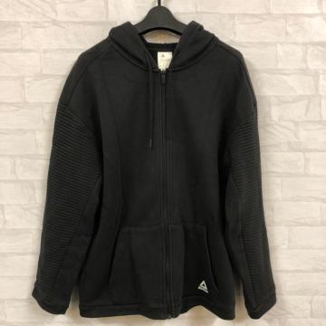  Reebok [{bN tWbvp[J[