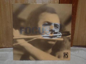 FOCUS 3 / FOCUS EECՂQLP