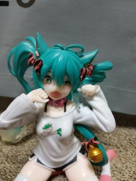 �����~�N�t�B�M���A