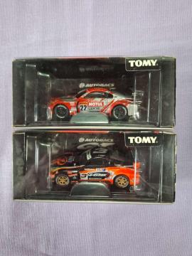 TOMY AUTOBACS MOTUL PITWORK Z 2004 JAPAN GT �~�j�J�[ 1/64�X�P�[��2��Z�b�g���J��