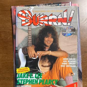 雑誌 BURRN! 1987年1月号 表紙 JAKE E.LEE ハードロック ヘヴィメタル