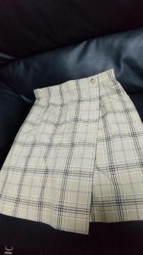 LbgO猩ƃXJ[gEGXg70cmViłI