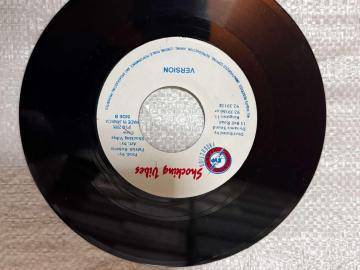 TANTO METRO / WAVE DEM / VERSION �V���b�L���O�o�C�u�X 2005�N�� 7�C���` ���R�[�h