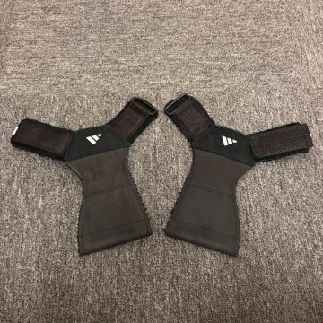 ���� adidas �A�f�B�_�X �p���[�O���b�v L/XL