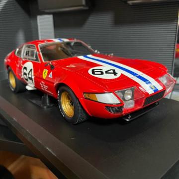 ŐVi  1/18 tF[ 365 GTB/4