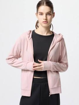 UNIQLO/p[J[GAY bVp[J[