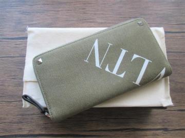 VALENTINO @eBm vg S Eht@Xi[ z z LoX~U[ jZbNXgp