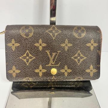 ���C���B�g�� �|���g���l�r�G�g���]�[�� �܂���z ���m�O���� PVC LOUIS VUITTON