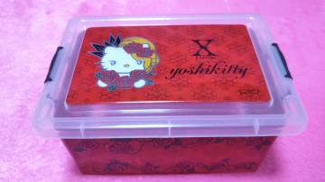 YOSHIKI~n[LeB [{bNX