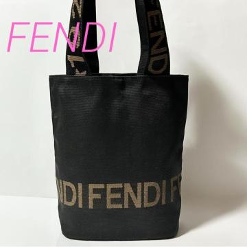 ���i FENDI �t�F���f�B �Y�b�J�� ���S�W���K�[�h �n���h�� �L�����o�X �g�[�g�o�b�O �~�j�g�[�g �u���b�N �u���E��