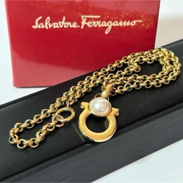 ���i Salvatore Ferragamo �t�F���K��  �K���`�[�j �y���_���g �l�b�N���X �t�F�C�N�p�[�� �S�[���h