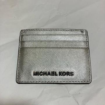 yMICHAEL KORSz U[ / pXP[X  / M-1811