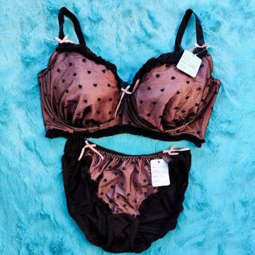 透けメッシュレースがエロ可愛ッ。。。G80×L。。プチハート柄ブラジャー&ショーツセット。大きいサイズグラマー希少サイズ。。。
