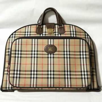 BURBERRY �o�[�o���[ �m�o�`�F�b�N �L�����o�X ���U�[ �K�[�����g�P�[�X �u���E�� �S�[���h���� ���B���e�[�W