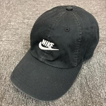 ���� NIKE Club Cap �L���b�v �X�q �u���b�N FB5063-010