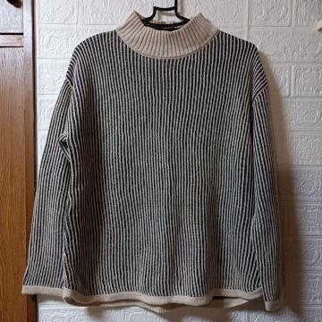 USED���X�g���C�v �n�C�l�b�N�����j�b�g�^�M