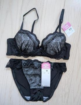 �a�V�O/�l���L���L���������[�X�u���W���[�V���[�c�Z�b�g���V�i����������