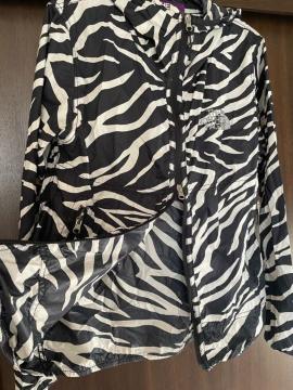 NORTH FACE PURPLE LABEL ノースフェイス パープルレーベルNP2236N パーカー 白黒 ゼブラ サイズ M