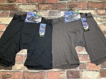 送料無料!抜群にいい肌触りと優れたフィット感!メンズ前閉じ【着圧】ロングボクサーブリーフ(2色から)1枚