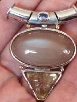 �V�R�΃{�����[���y���_���g�g�b�v��925