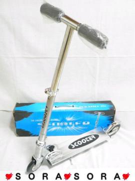 お子様に♪高さ調整可 キックボード.スケートスクーター箱付 ブラック