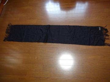 Yves Saint Laurent̍̃}t[E[POOC^A!B