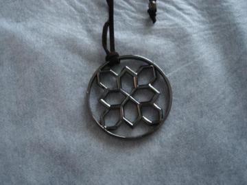 ���ĕĂb�k�t�a�@�J�[���X���[�L�Έ�v���f���[�X�@�����O�l�b�N���X���������I