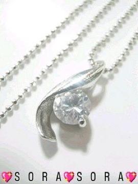 【一粒ウェーブ】キュービックジルコニアネックレス 巾着袋付