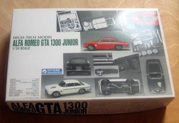 グンゼ産業 1/24 アルファロメオGTA 1300 ジュニア(ハイテックモデル)