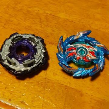 ベイブレード キングヘリオス